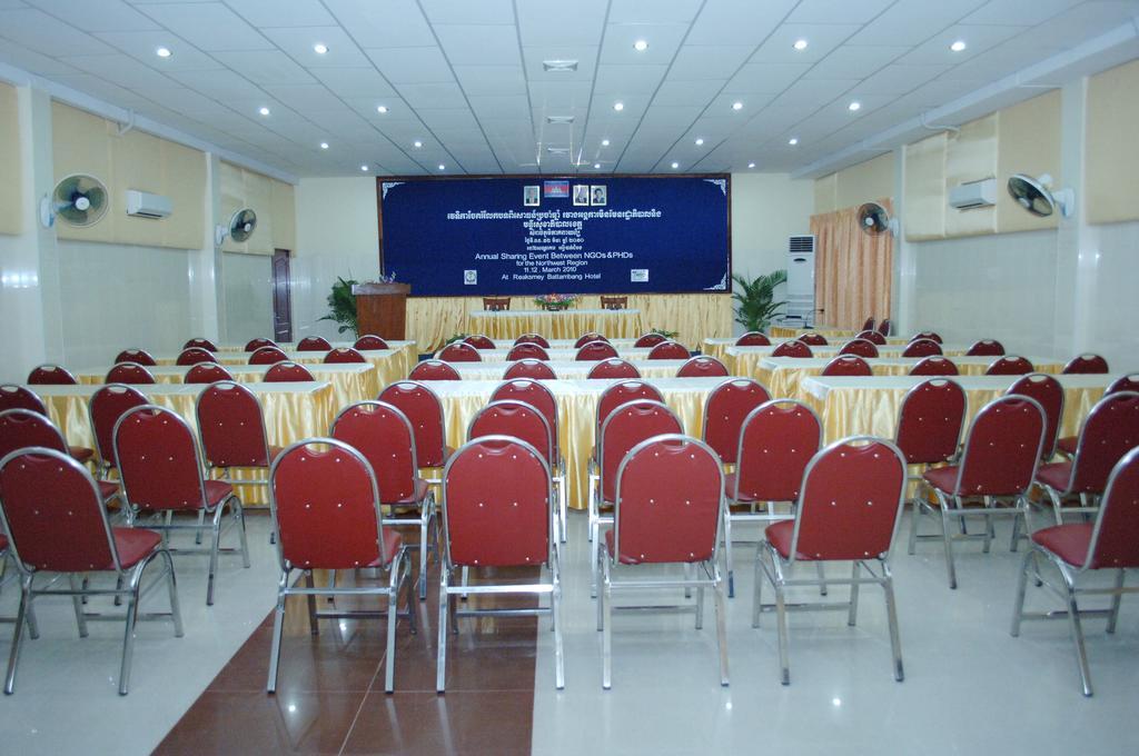 Reaksmey Battambang Hotel Chambre photo